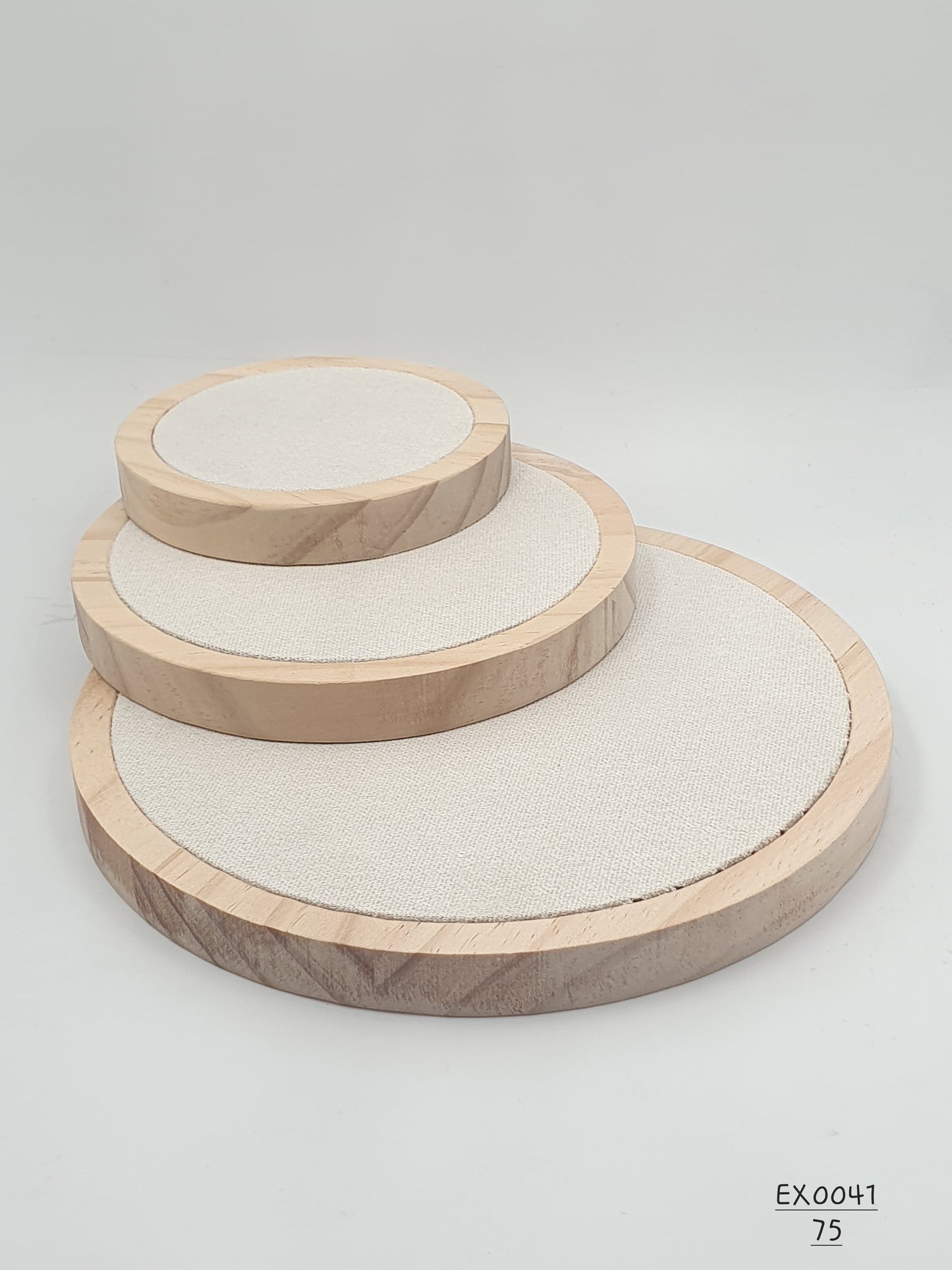 Exhibidor Platos EX0041