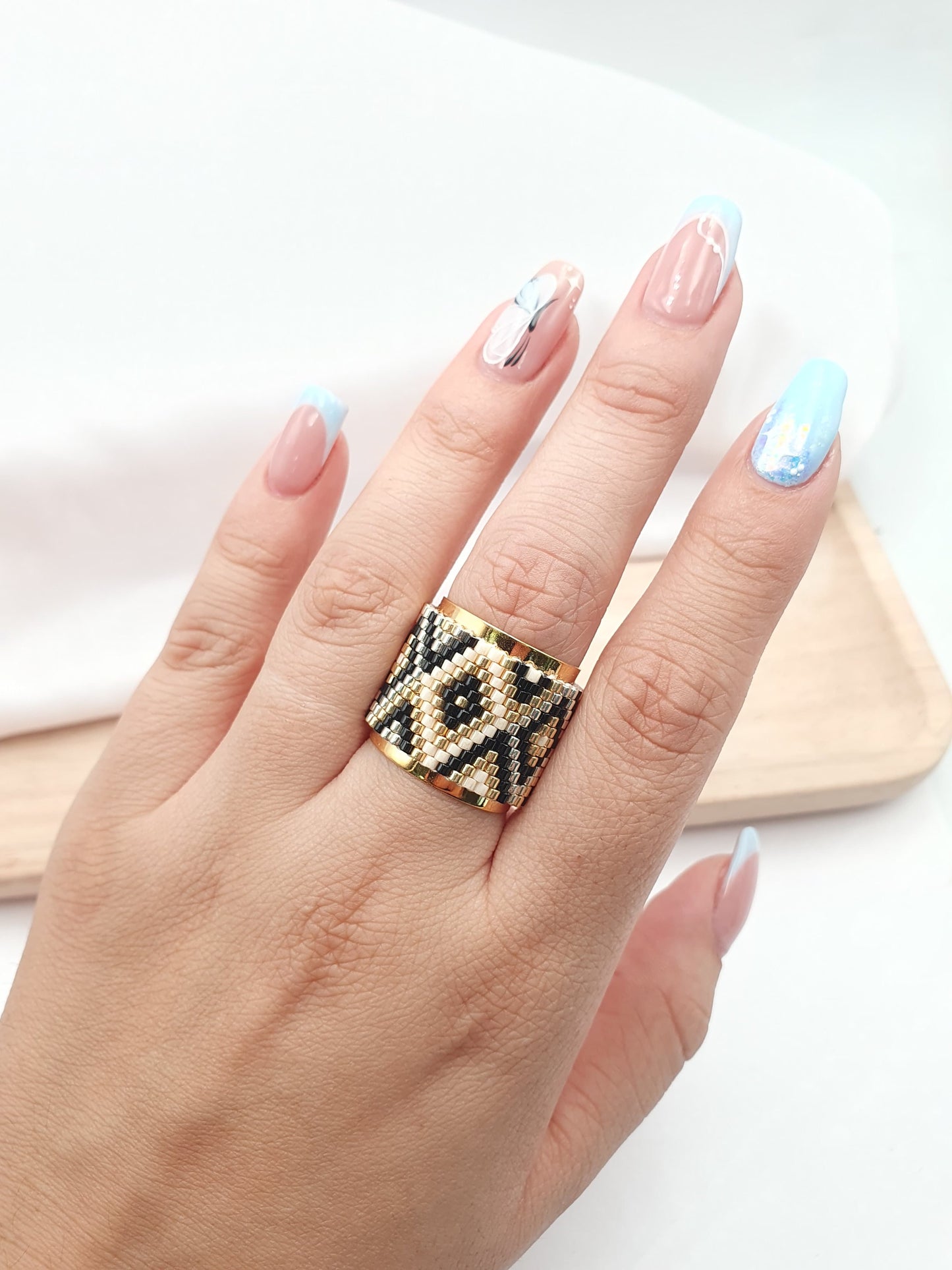 Anillo Miyuki ANMI16