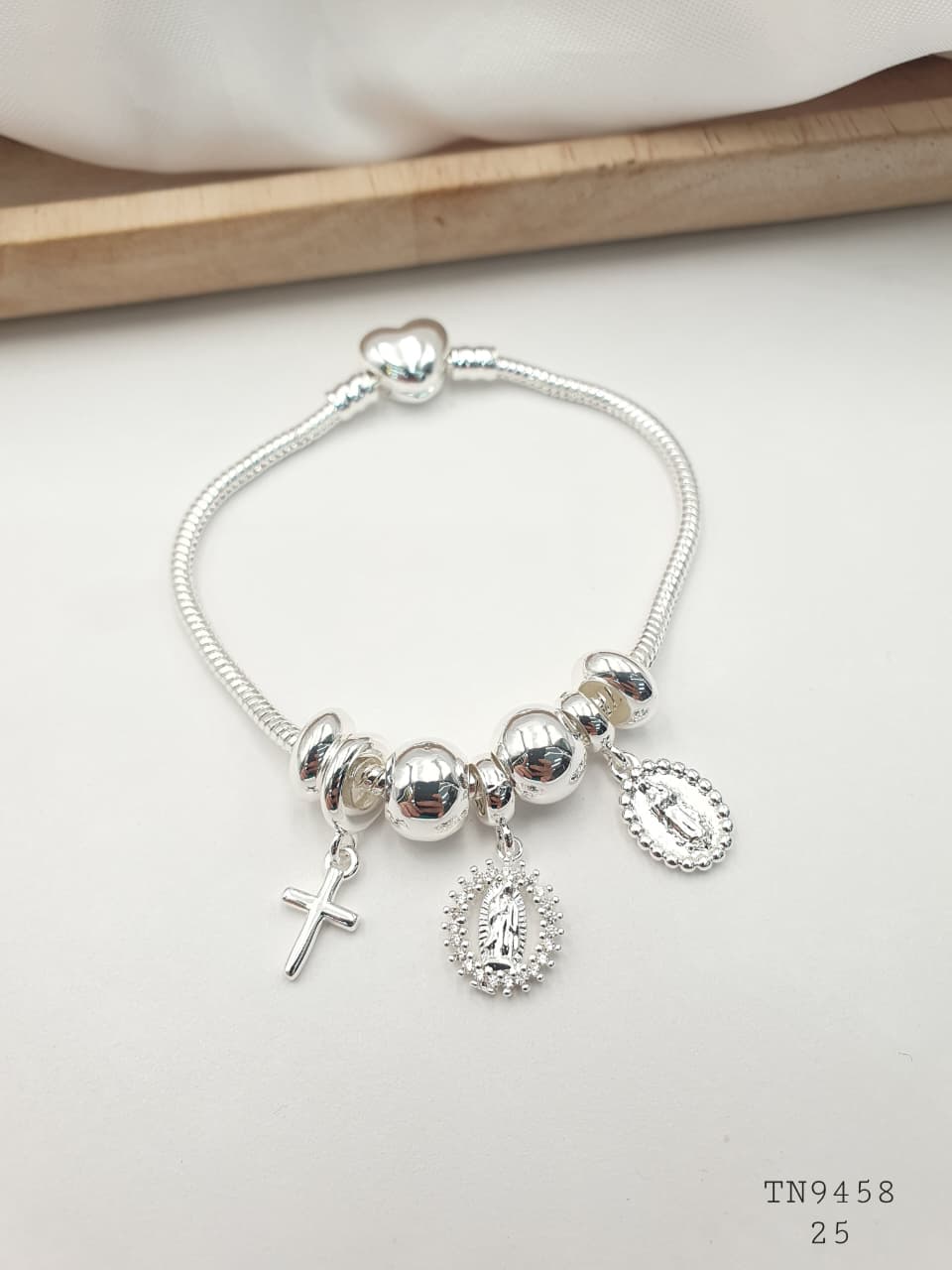 Pulsera Plateada Aro En Rodio TN9458