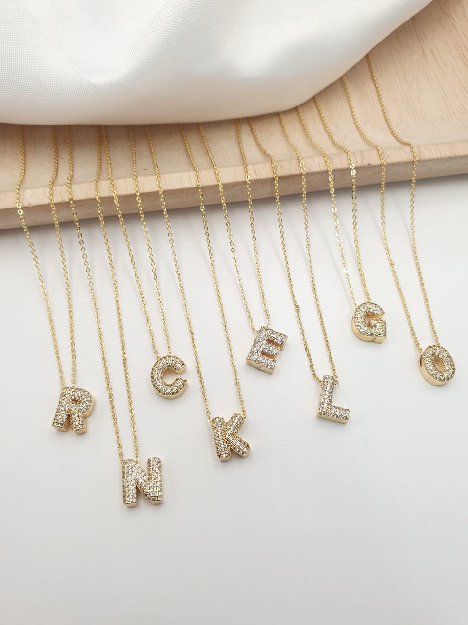 Cadenas Letras Con Microcircones Rodio