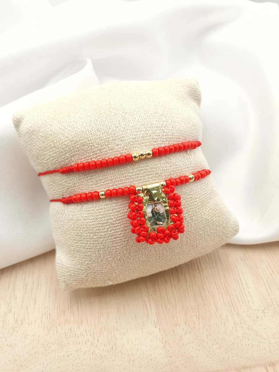 Pulsera escapulario x2 Tejida en Chaquiras