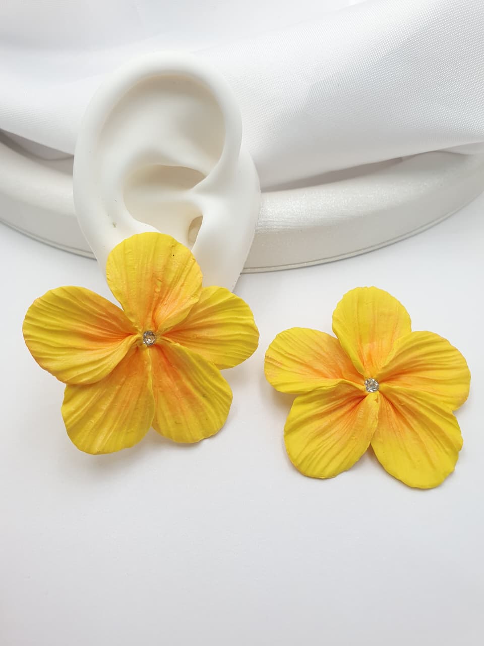 Aretes de Arcilla Polimerica