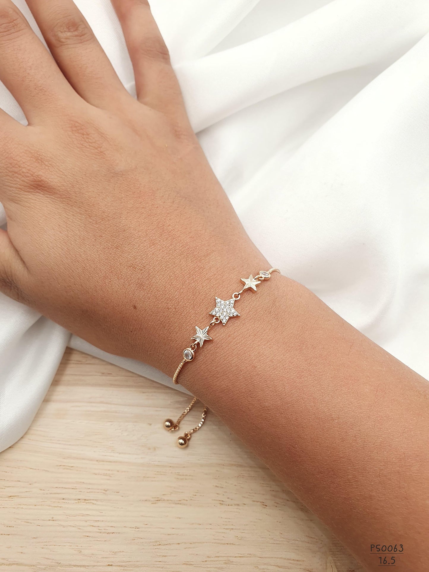 Pulsera Rodio Con Estrellas