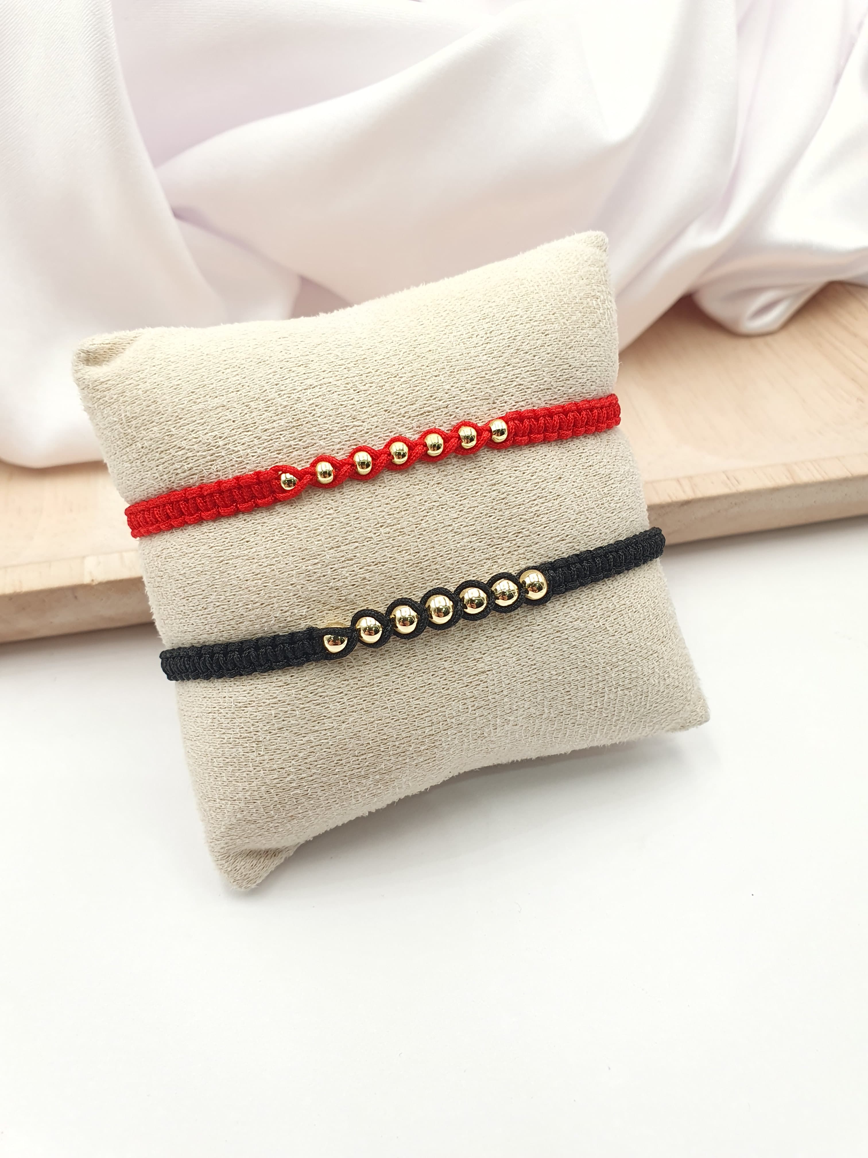 Set de 2 Pulseras Tejidas Pareja AD10