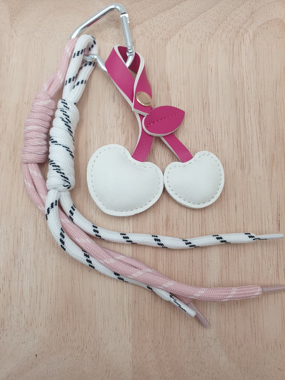 LLaveros Charms LAV33