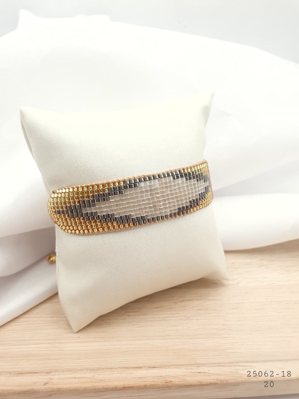 Pulsera Miyuki  25062-18