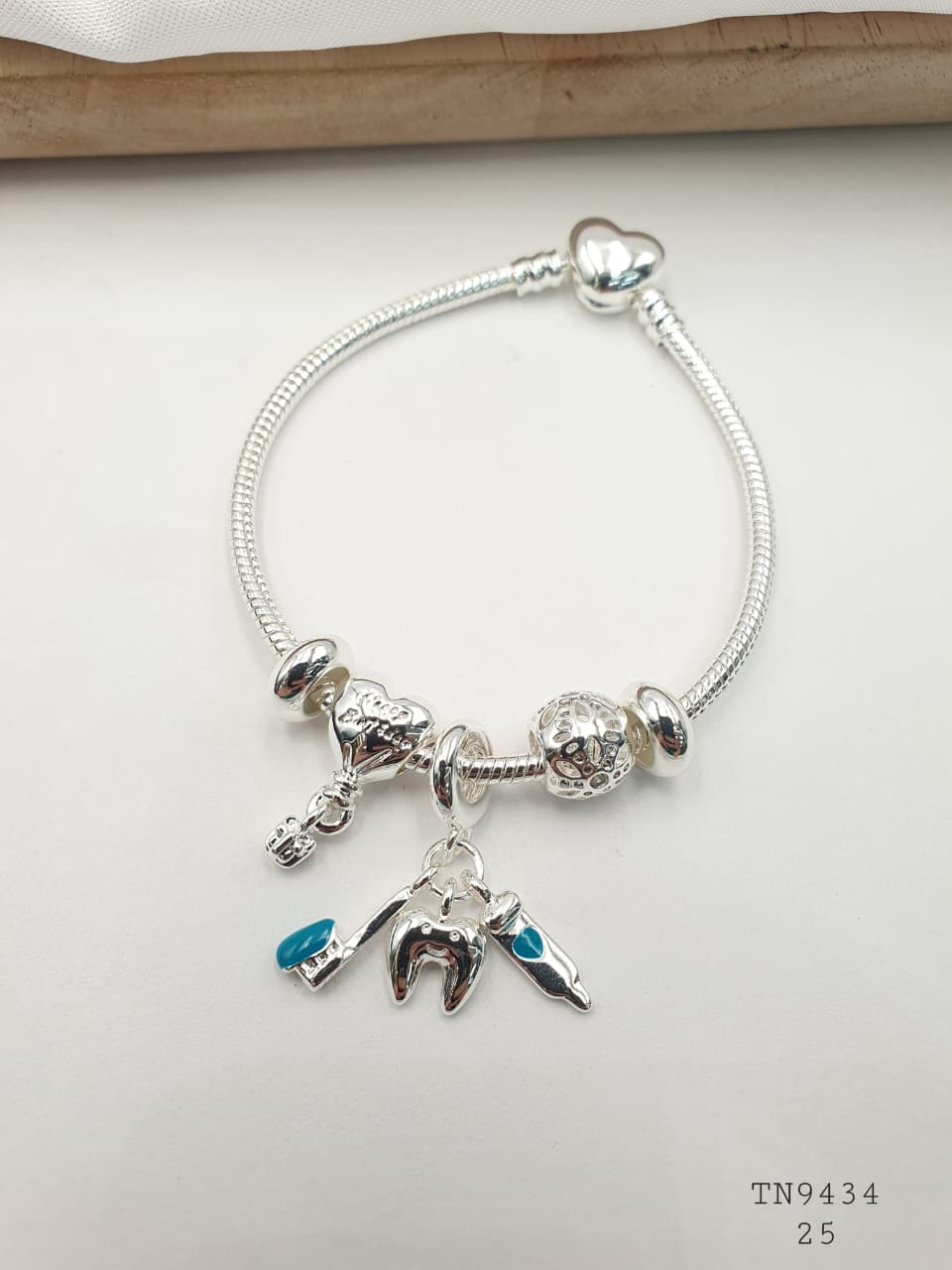 Pulsera Plateada Aro En Rodio TN9434