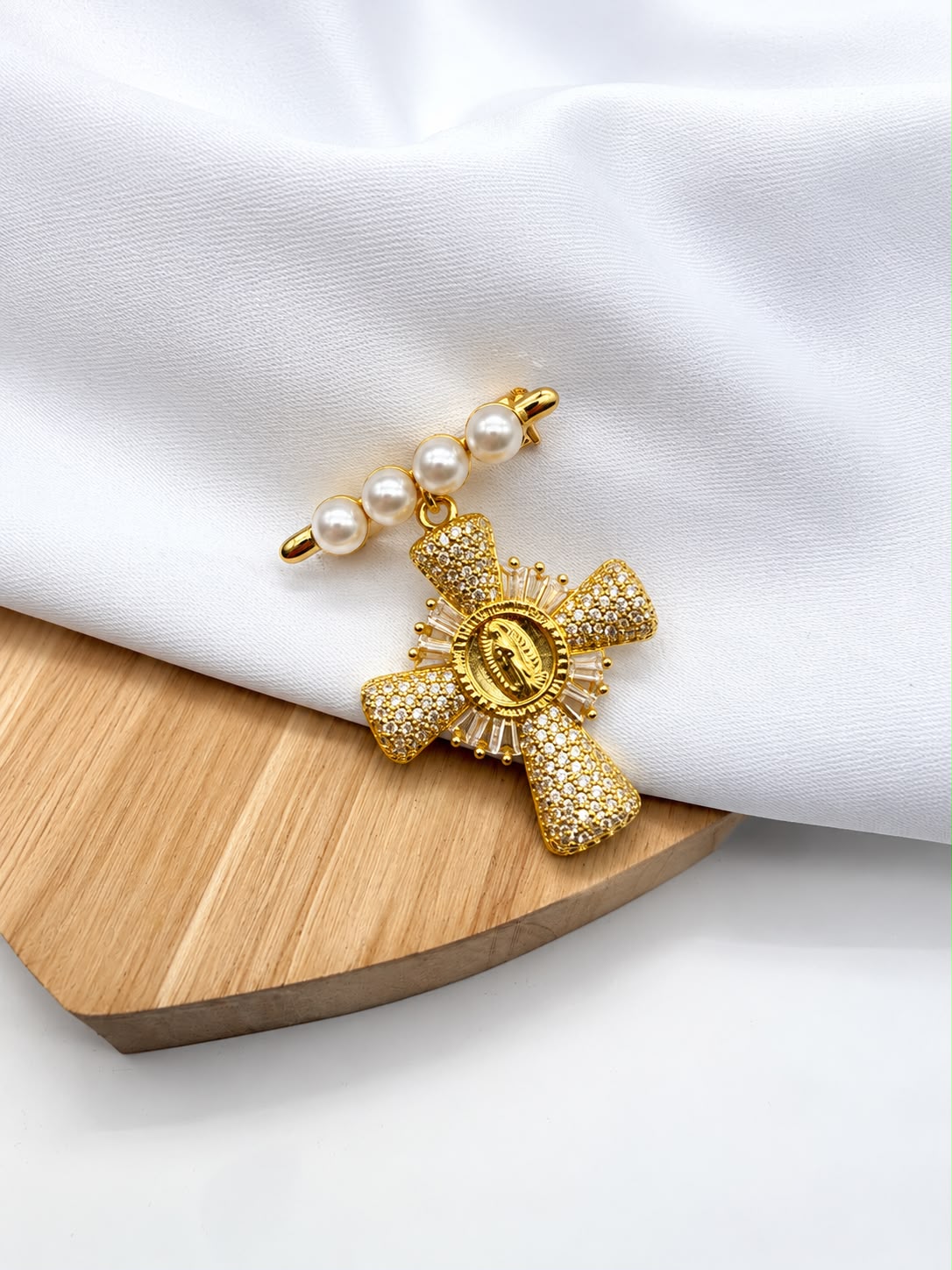 Prendedor Rodio Con Perlas PR267774C